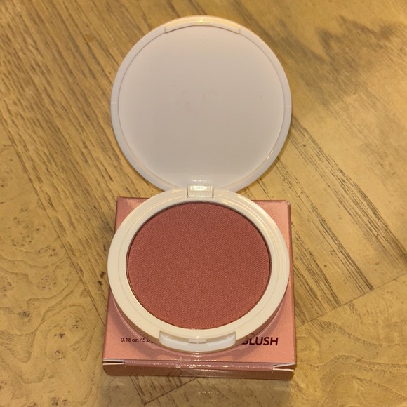 Persona Super Blush - Carmel - Picture 2 of 4